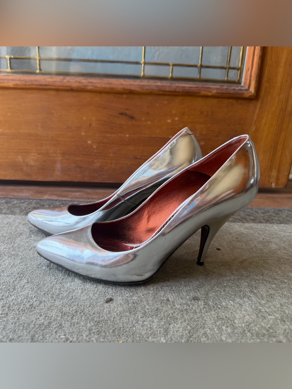 Jonathan Kelsey Women’s Metallic Silver Pointed-Toe High Heel Pumps